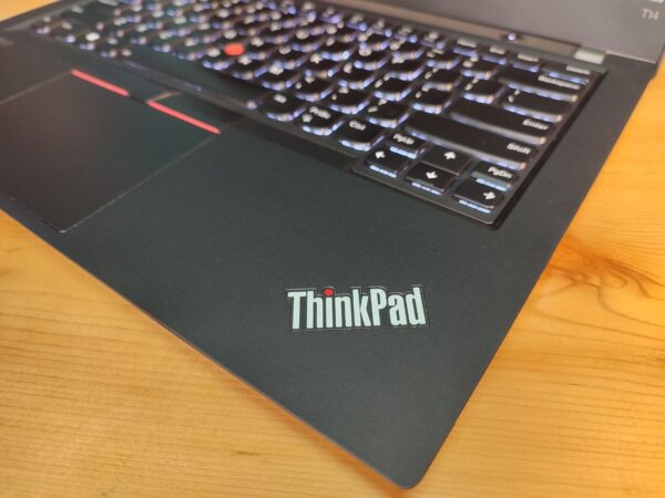 Lenovo ThinkPad T14 - Image 7