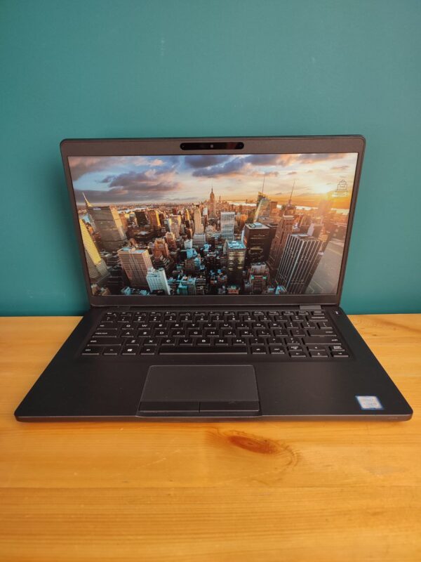 Dell Latitude 5401 - Image 4