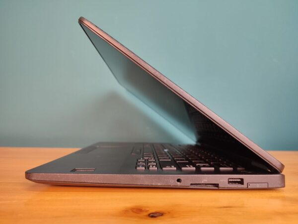 Dell Latitude E7470 - Image 8