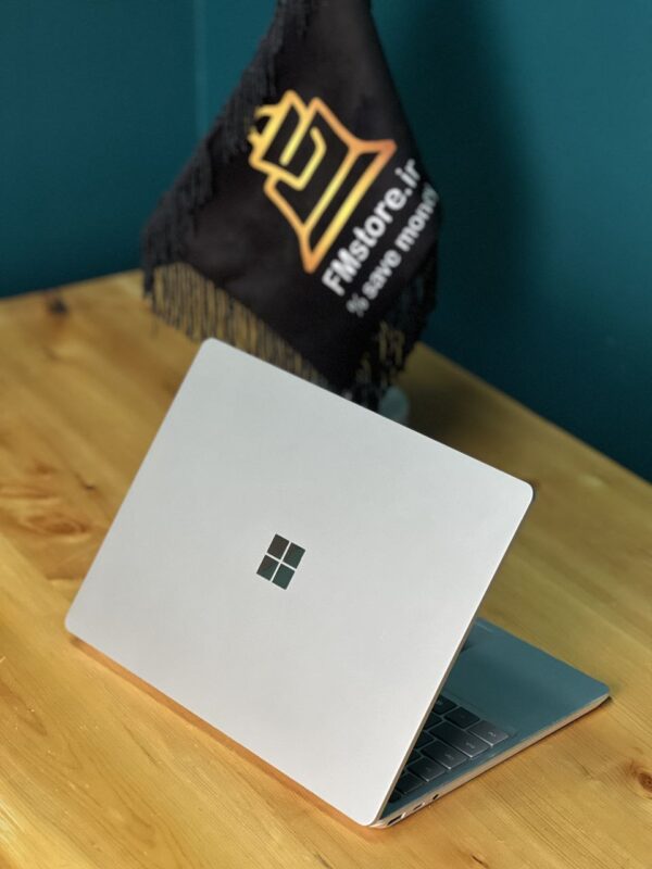 Microsoft Surface Laptop Go - Image 3