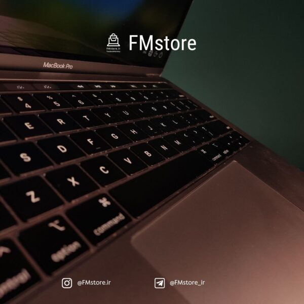 Apple MacBook Pro A1989 - Image 4