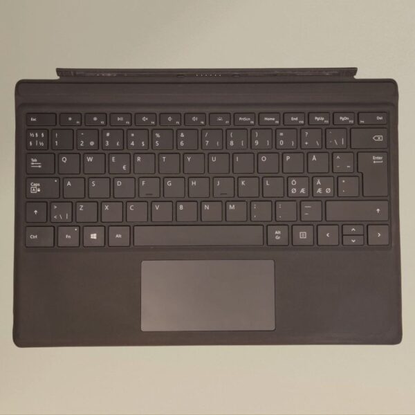 Microsoft Surface Pro 5 - Image 3