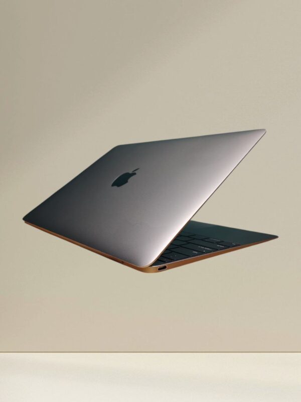 MacBook A1534 - Image 5